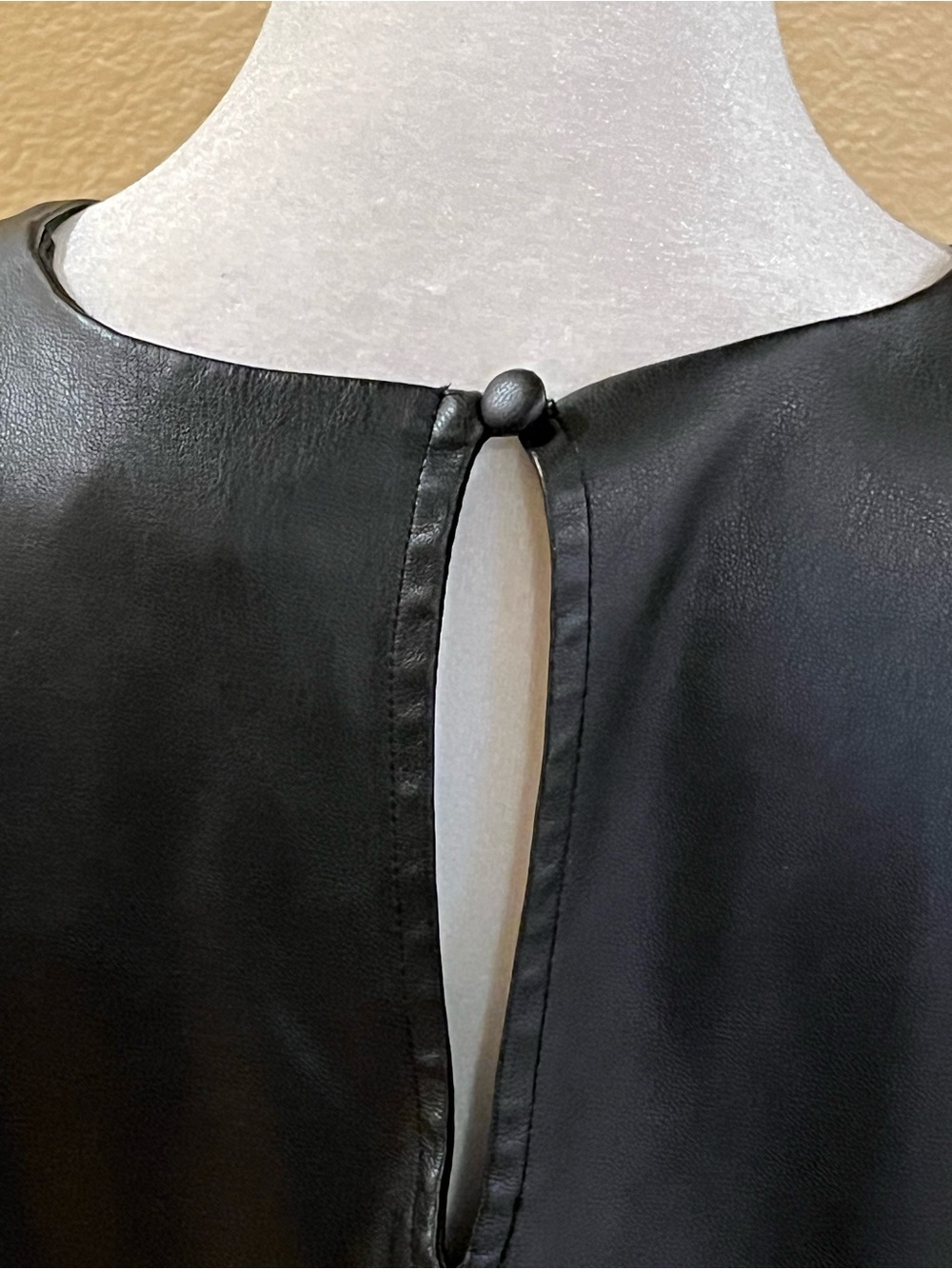 Anthropologie Hutch vegan leather tank top w/ ostrich feathers trim. Black. XL - Picture 6 of 9